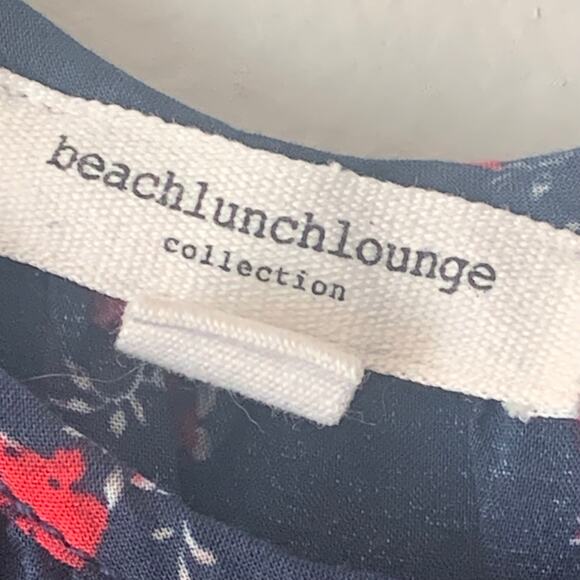 BeachLunchLounge Navy Floral Off Shoulder Loose Fit Top Size XS - Picture 7 of 8